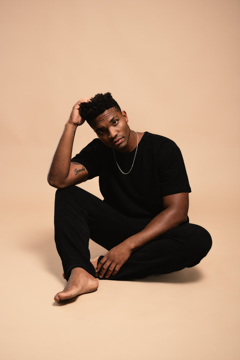 Short shorts with pockets