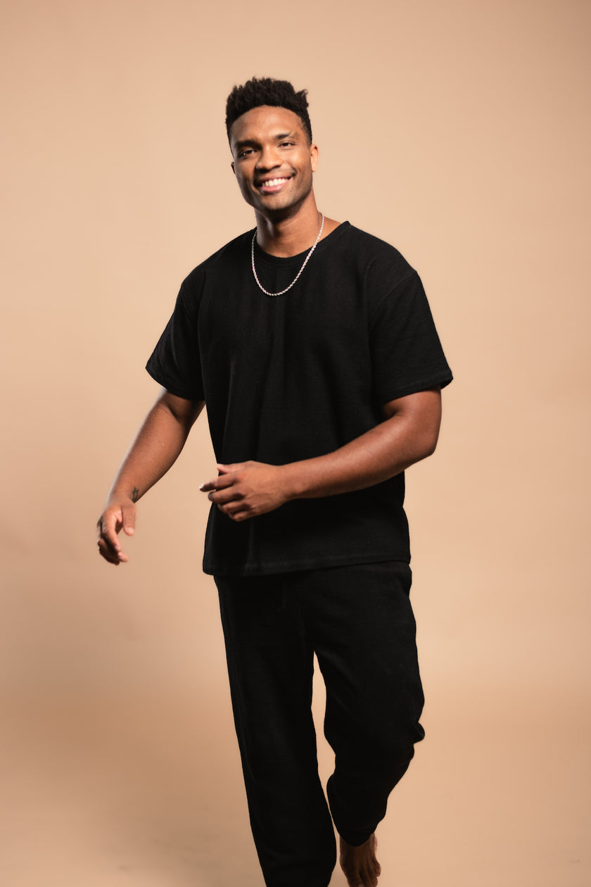 Short shorts with pockets