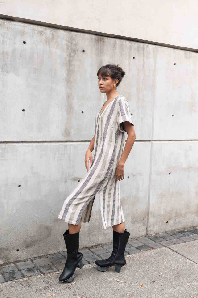 Loose V-neck dress